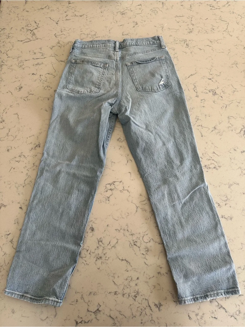 GAP Light Blue Straight Women’s Jeans with Knee Rip